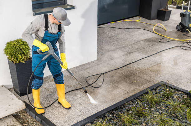 Why Choose Our Certified Pressure Washing Experts for Your Project Needs in Lonaconing, MD?